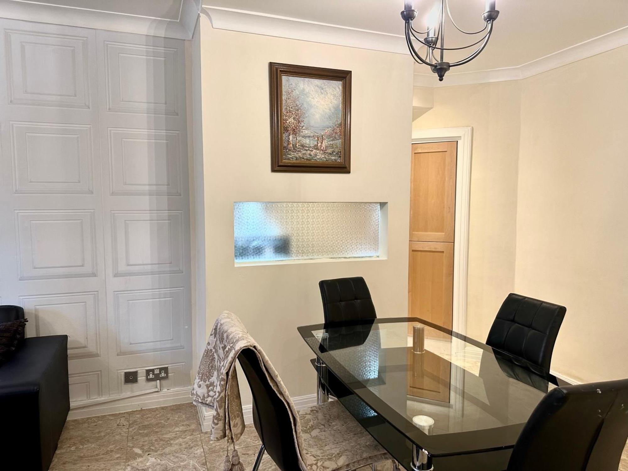 Appartement Prime Location - 2 Beds 3 Bath Flat Knightsbridge *
