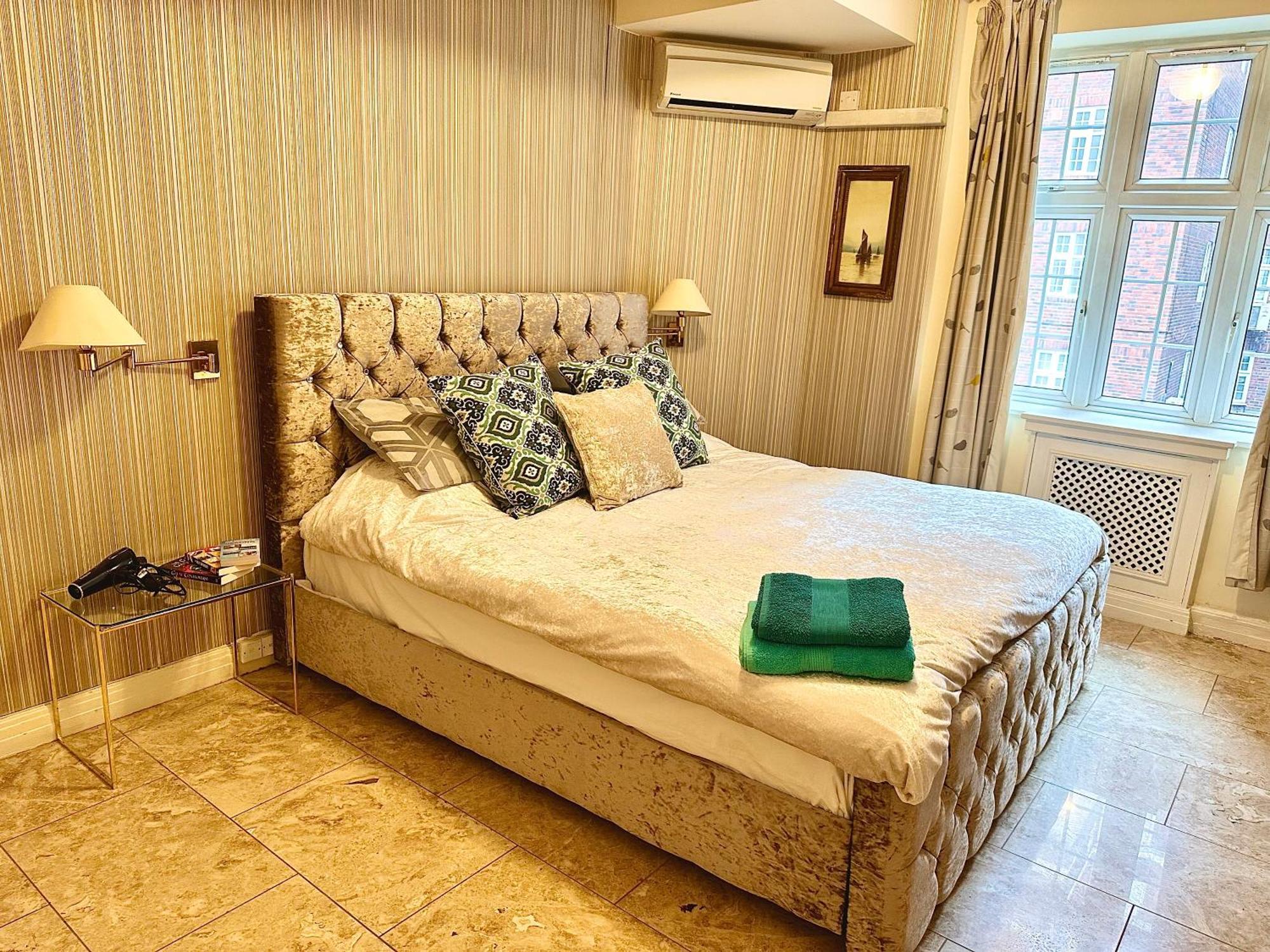 Prime Location - 2 Beds 3 Bath Flat Knightsbridge Londres